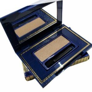 ALEXANDRA de MARKOFF EYE DEFINING SHADOW - MOCHA - 0.22 OZ